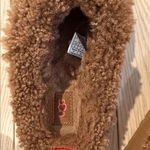 Ugg Tazz Braid Platform size 9 - Picture 2 of 5